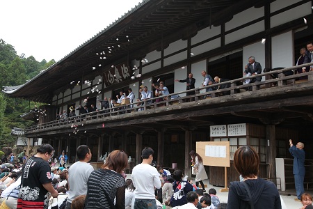 古の参道ウォークと奥山半僧坊大祭
