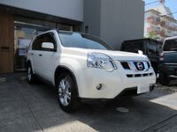 中古車　エクストレイル　納車！！