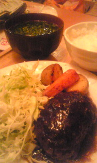 ハンバーグ作りました♪ 2010/12/04 19:43:24