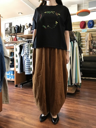 LUEUF　２WAYカットソー＆chloro sister ワイドコクーンパンツ入荷♫