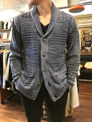 メンズ　ネイティブ柄綿ニットシリーズ入荷♬