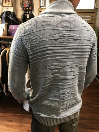 メンズ　ネイティブ柄綿ニットシリーズ入荷♬
