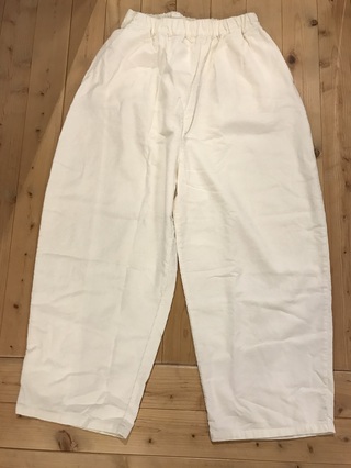 NARU 人気のパンツ２型入荷しましたぁ♬