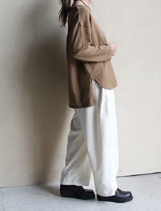 NARU 人気のパンツ２型入荷しましたぁ♬
