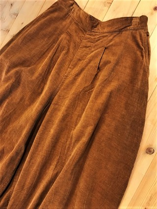 LUEUF　２WAYカットソー＆chloro sister ワイドコクーンパンツ入荷♫