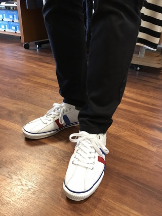 MACCHERONIAN（マカロニアン）レザースニーカー入荷♬