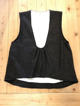 NARU　ベスト＆ワイドパンツ入荷♪とっても可愛いっス♬