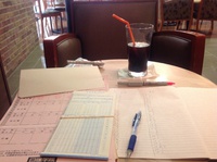 疲れた体で毎週の日課をこなして勉強してました。