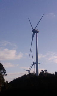 でっけー扇風機… 2009/12/29 09:04:36