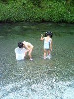 川辺でカレー