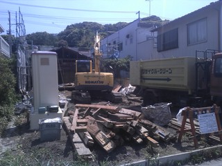 社内安パト