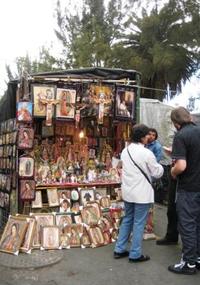 グアダルーペ寺院　（メキシコシティ）