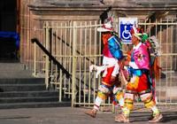 民族の色　（メキシコシティ）