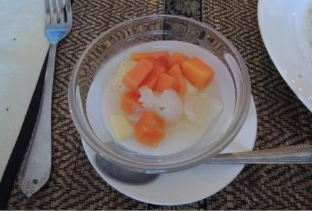 ラオス最後の食事　（ラオスの旅）