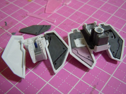 【HGBF】 スタービルドストライクガンダム プラフスキーウイング　スカート裏装甲追加