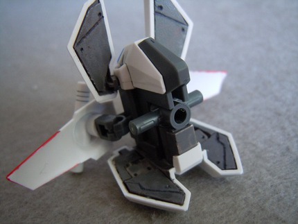 【HGBF】 スタービルドストライクガンダム プラフスキーウイング　スカート裏装甲追加