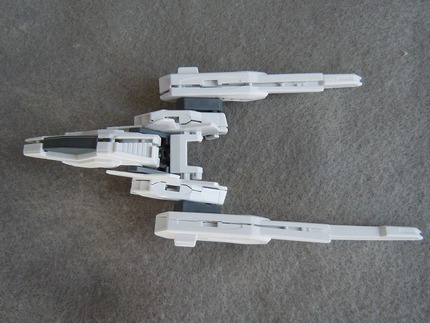 【HGBF】 スタービルドストライクガンダム プラフスキーウイング　ユニバーサルブースター