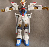 【HG】ストライクフリーダムＶｅｒ．ＧＦＴ　おまけ　腰周りの改造