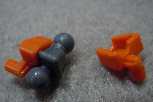 【HG】 エルフ・ブルック(マスク専用機) 　腕と頭部　合わせ目