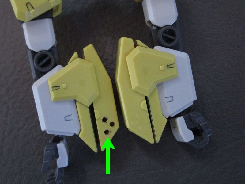 【HG】　パワードジムカーディガン ランナータグを使った改造3