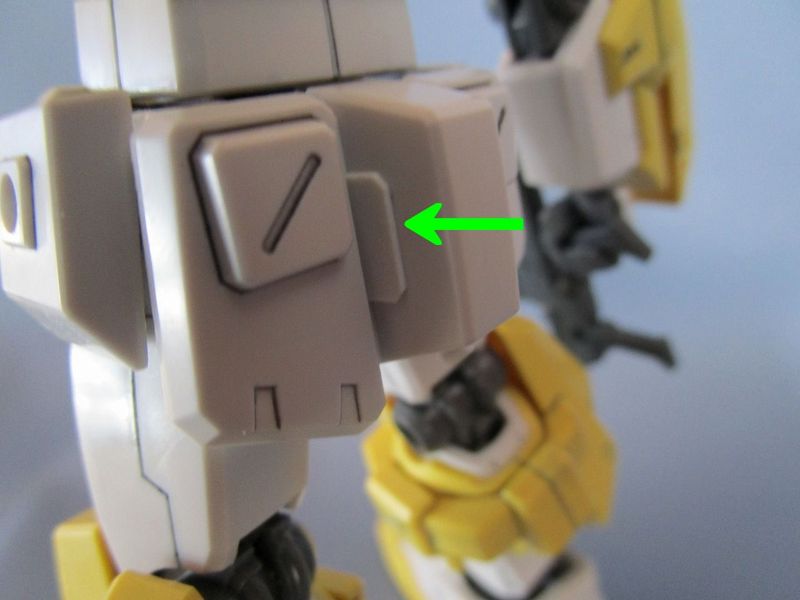 【HG】　パワードジムカーディガン ランナータグを使った改造5