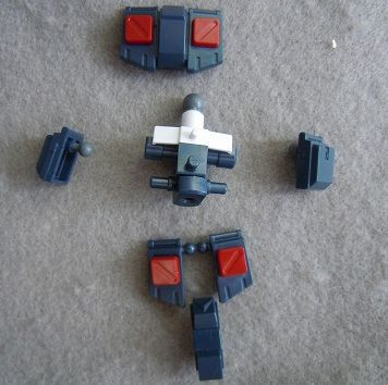 【HG】 フルアーマーガンダム（サンダーボルト）　腰部パーツと進化