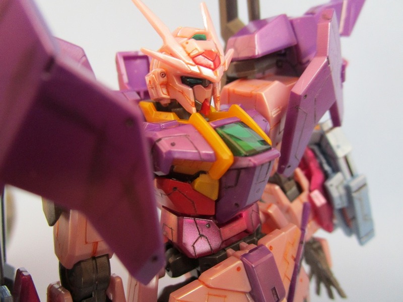 【HG】　ガンダムダブルオースカイHWS（トランザムインフィニティモード）デザインナイフでスジボリ 肩