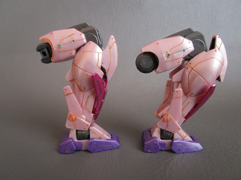 【HG】　ガンダムダブルオースカイHWS（トランザムインフィニティモード）デザインナイフでスジボリ　脚部追加