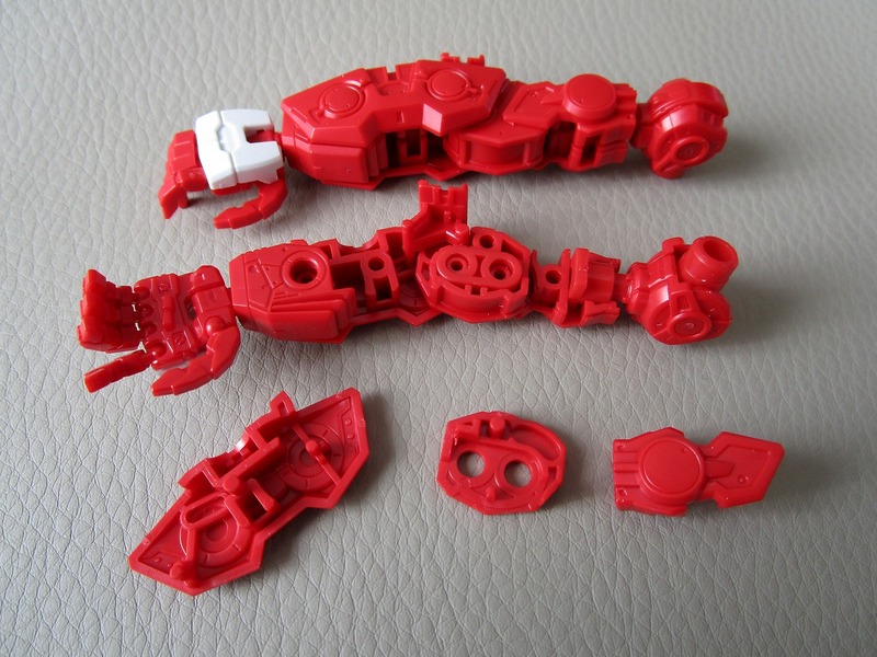 ガンダムアストレイ レッドフレーム改 　腕の構造