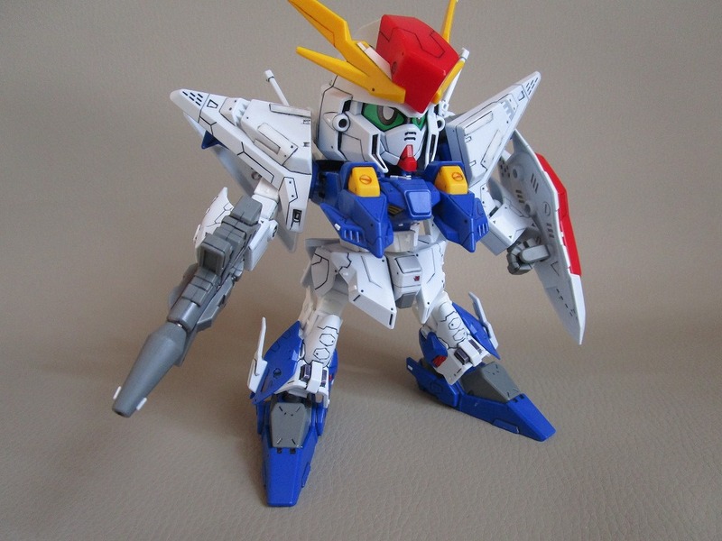 【SD】　 Ξガンダム　改造0.5mmプラ板でディティール情報量UP