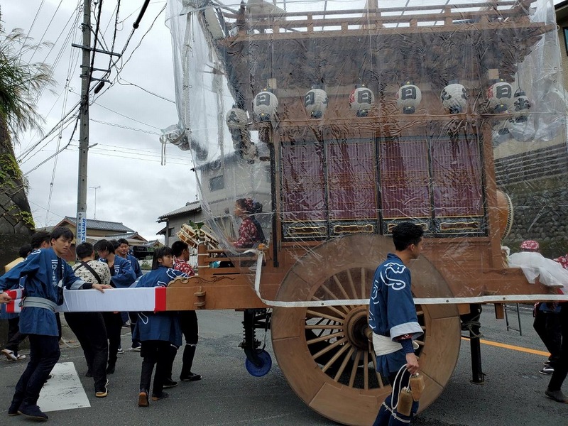 菊川祭りも雨祭り　ボーっと生きてんじゃねーよ！