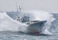 初漁待ち舞阪しらす漁　第三冨士丸