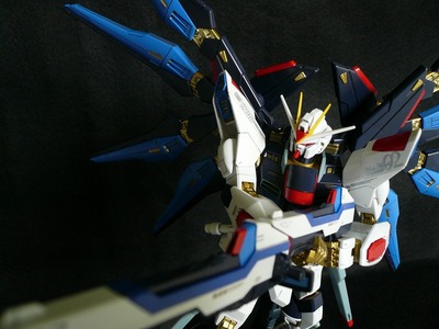 ストライクフリーダム　アクション
