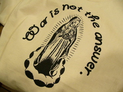 Tシャツ各種、ございます。