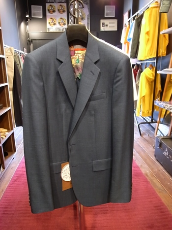 今日も入荷っす。