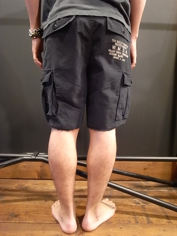 アーミーショーツ