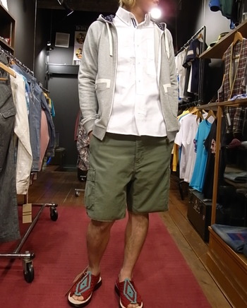 アーミーショーツ