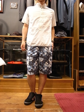 サーフショーツ