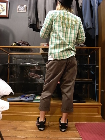 クロップド