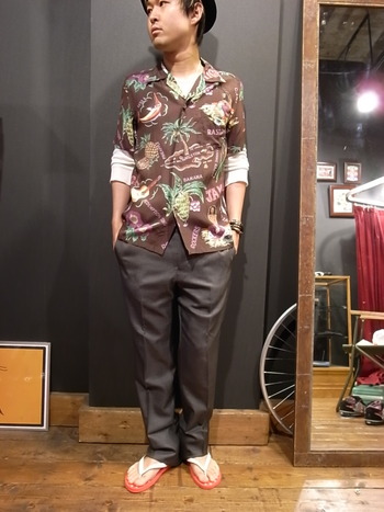 アロハシャツ。