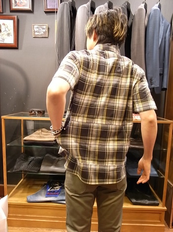 CHECK SHIRT
