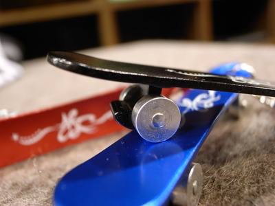 sk8 keyholder