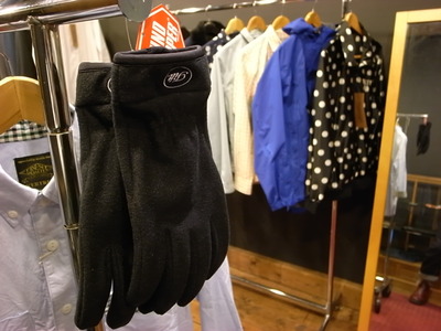 再入荷グローブ