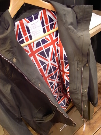 WACKOMARIA / MOUNTAIN JKT