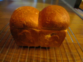 パン。