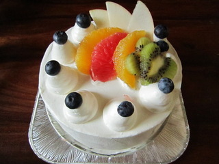 ホールケーキ。