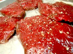 きょうのマンジェは？・・・・あの肉を食べちゃいました！