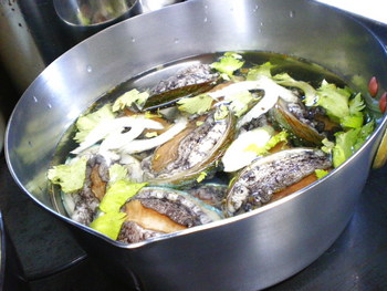 今や高級食材ではなくなった・・・・・良質なｱﾜﾋﾞ！