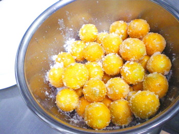 金柑・・・・・タルト用の仕込み！