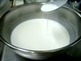 定番のデザ－ト！・・・ブランマンジェ！